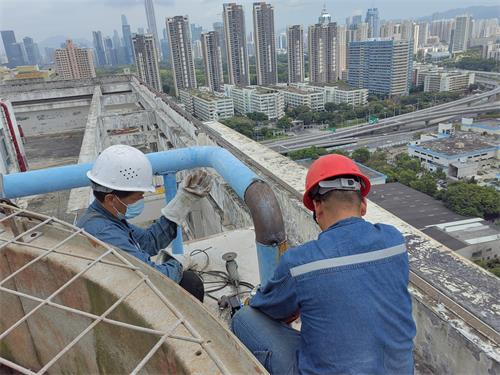 特菱冷卻塔為您講解玻璃鋼逆流式冷卻塔和橫流式冷卻